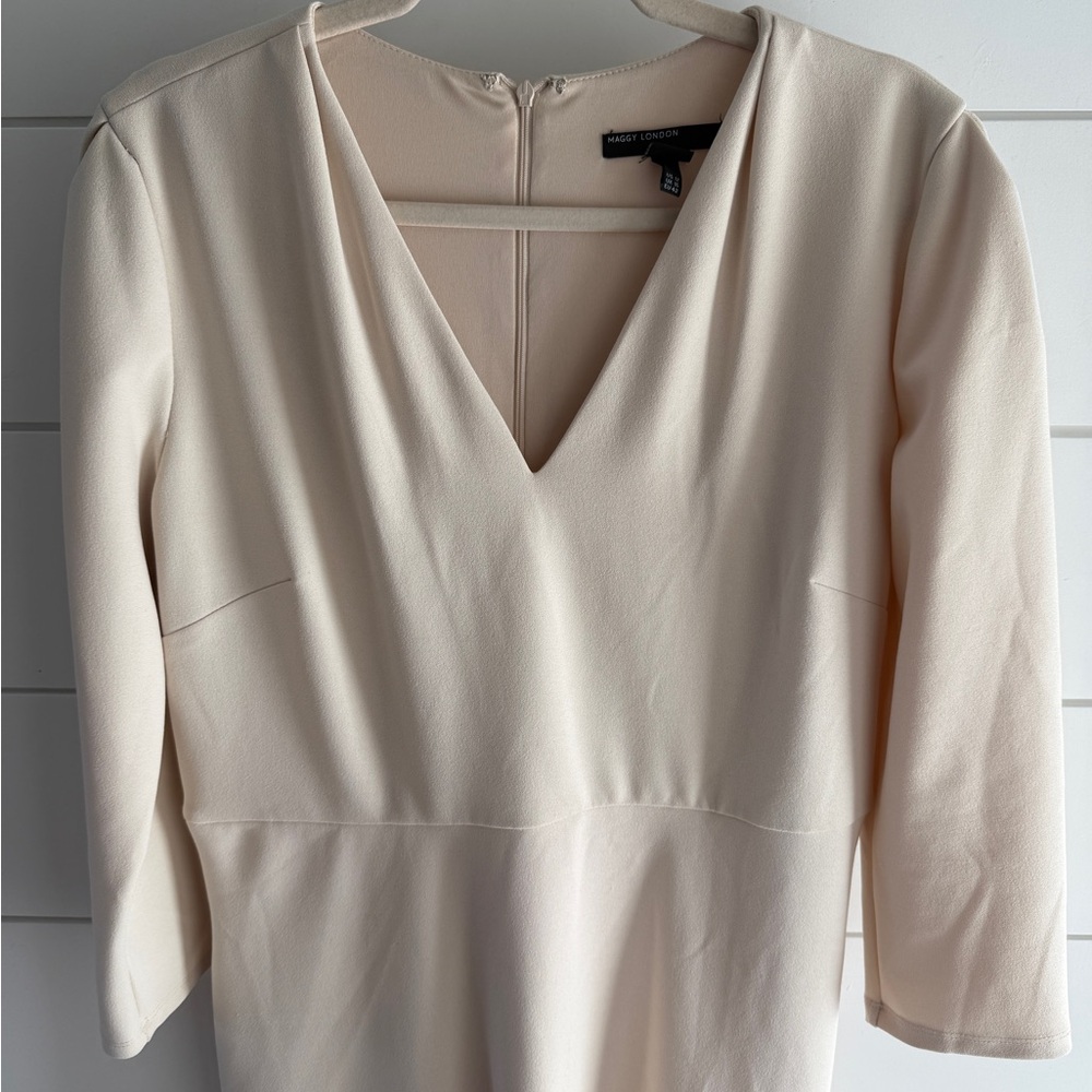 Maggy London Cream V-Neck Long Sleeve A-Line Dress - Picture 4 of 8